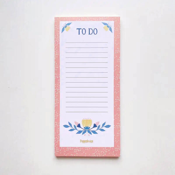 Bilde av en rosa to-do liste